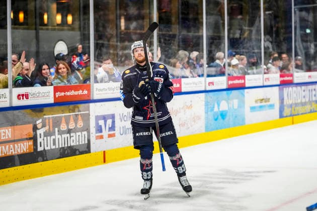 Simon Sezemsky (Towerstars Ravensburg, 93), GER, Ravensburg Towerstars vs. EC Bad Nauheim, Eishockey, DEL2 Hauptrunde, 5. Spieltag, Spielzeit 2026 2027, 02.10.2026 GER, Ravensburg Towerstars vs. EC Bad Nauheim, Eishockey, DEL2 Hauptrunde, 5. Spieltag, Spielzeit 2026 2027, 02.10.2026 Ravensburg Copyright: xEibner-Pressefoto MaximilianxRistx EP_MRT