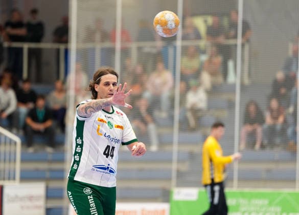 Dean Bombac (SC DHfK Leipzig, 44) spielt den Ball. GER, TuSEM Essen vs SC DHfK Leipzig, 2. Handball Bundesliga, 6. Spieltag, Saison 2026-27, Sporthalle am Hallo, Essen, 02.10.2026 TuSEM Essen vs SC DHfK Leipzig, 2. Handball Bundesliga, 6. Spieltag, Saison 2026-27, 02.10.2026 Essen Copyright: xEibner-Pressefoto ScottxColemanx EP_SCN