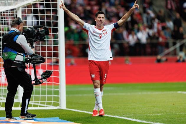 2026.10.02 Warszawa Pilka nozna Liga Narodow Polska - Rumunia N z Gol bramka radosc Robert Lewandowski Foto Tomasz Folta PressFocus 2026.10.02 Warszawa Football UEFA Nation League Poland - Romania Gol bramka radosc Robert Lewandowski Credit: Tomasz Folta PressFocus NEWSPIX.PL --- newspix.pl POLAND OUT! 