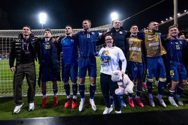 261002 Edin DÅ¾eko of Bosnia and Herzegovina after the Nations League football match between Bosnia and Herzegovina and Sweden on October 2, 2026 in Zenica. Photo: Ludvig Thunman BILDBYRAN kod LT LT0823 fotboll football soccer fotball nations league uefa nations league bosnia and herzegovina sverige sweden sverige a bbeng Copyright: LUDVIGxTHUNMAN BB261002LT224