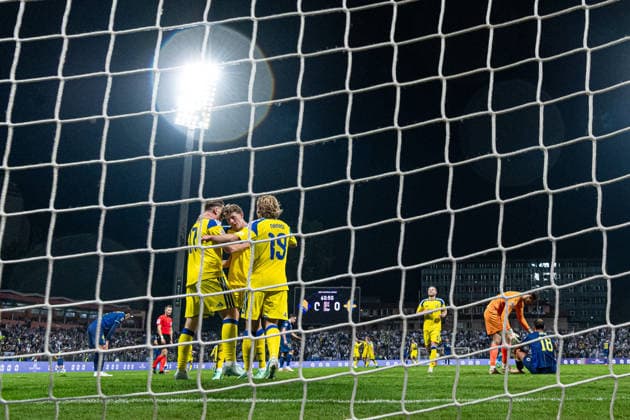 261002 Viktor Gyökeres of Sweden celebrate after 0-1 during the Nations League football match between Bosnia and Herzegovina and Sweden on October 2, 2026 in Zenica. Photo: Ludvig Thunman BILDBYRAN kod LT LT0823 fotboll football soccer fotball nations league uefa nations league bosnia and herzegovina sverige sweden sverige a bbeng jubel Copyright: LUDVIGxTHUNMAN BB261002LT227