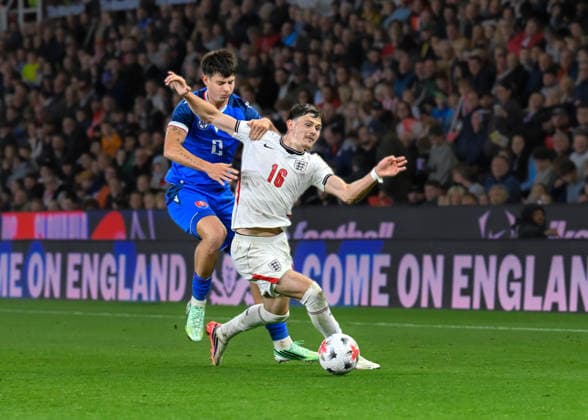 U21, U 21 England v U21 Slovakia, U21 UEFA EUROPEAN CHAMPIONSHIPS William LANKSHEAR of England attacks with the ball with TobiaÅ¡ PaliÅ¡Äak of Slovakia defending during the U21 UEFA EUROPEAN CHAMPIONSHIPS match between U21 England and U21 Slovakia at the Bet365 Stadium, Stoke-on-Trent, UK on 2 October 2026. Stoke-on-Trent Bet365 Stadium Staffordshire UK Editorial use only , Copyright: xMarkxDunnx PSI-24952-0025