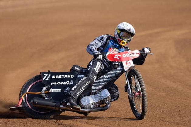 2026.10.02 Pardubice Zuzel Speedway Speedway Euro 2026 Speedway SEC Final Speedway Euro N z Maciej Janowski Foto Marcin Karczewski PressFocus 2026.10.02 Speedway 2026 Final Speedway Euro N z Maciej Janowski Foto Marcin Karczewski PressFocus NEWSPIX.PL --- newspix.pl POLAND OUT! 