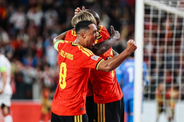 LIEGE, BELGIUM - OCTOBER 02: Youri Tielemans (Belgien, 8) celebrates after Romelu Lukaku (Belgien, 9) scores the 3:0 UEFA Nations League match between Belgium and Türkiye at Stade Maurice Dufrasne on October 02, 2026 in Liege, Belgium. Copyright: xNatachaxFreisenx