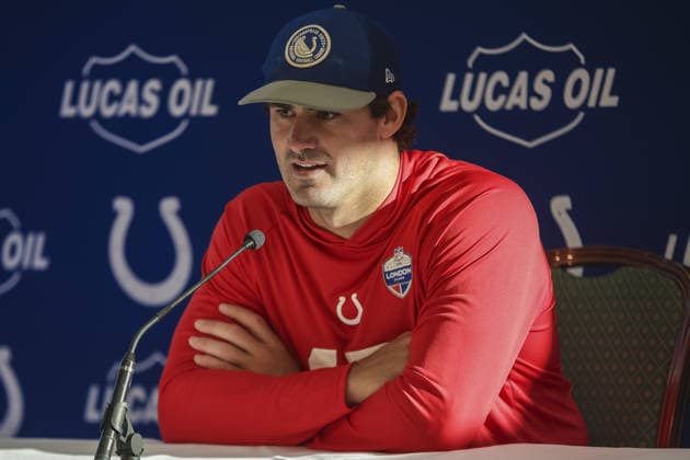 WARE, ENGLAND - October 02: Daniel Jones of the Indianapolis Colts interviewed during the Indianapolis Colts training session and practise at the Hanbury Manor Marriott Hotel, Ware, on October 02, 2026 in Hertfordshire, England Copyright: xJodyxDemay-Daviesx xSPPx Sportspressphoto_SPR244164