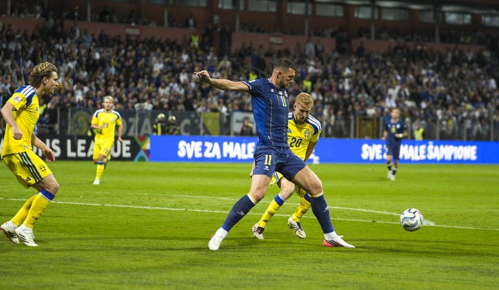 Bosnia and Herzegovina v Sweden - UEFA Nations League ZENICA, BOSNIA AND HERZEGOVINA - OCTOBER 02: Players of Bosnia and Herzegovina and Sweden in action during the UEFA Nations League Group B4 soccer match between Bosnia and Herzegovina and Sweden at the Kamberovica polje Stadium (Bilino Polje Stadium) in Zenica, Bosnia and Herzegovina on October 02, 2026. Samir Jordamovic Anadolu Sarajevo Bosnia and Herzegovina. Editorial use only. Please get in touch for any other usage.  Copyright: x2026xAnadoluxSamirxJordamovicx