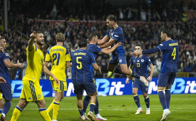 Bosnia and Herzegovina v Sweden - UEFA Nations League ZENICA, BOSNIA AND HERZEGOVINA - OCTOBER 02: Players of Bosnia and Herzegovina and Sweden in action during the UEFA Nations League Group B4 soccer match between Bosnia and Herzegovina and Sweden at the Kamberovica polje Stadium (Bilino Polje Stadium) in Zenica, Bosnia and Herzegovina on October 02, 2026. Samir Jordamovic Anadolu Sarajevo Bosnia and Herzegovina. Editorial use only. Please get in touch for any other usage.  Copyright: x2026xAnadoluxSamirxJordamovicx