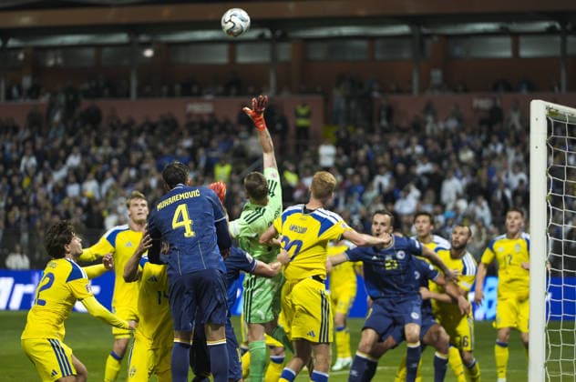 Bosnia and Herzegovina v Sweden - UEFA Nations League ZENICA, BOSNIA AND HERZEGOVINA - OCTOBER 02: Players of Bosnia and Herzegovina and Sweden in action during the UEFA Nations League soccer match between Bosnia and Herzegovina and Sweden at the Kamberovica polje Stadium (Bilino Polje Stadium) in Zenica, Bosnia and Herzegovina on October 02, 2026. Samir Jordamovic Anadolu Sarajevo Bosnia and Herzegovina. Editorial use only. Please get in touch for any other usage.  Copyright: x2026xAnadoluxSamirxJordamovicx