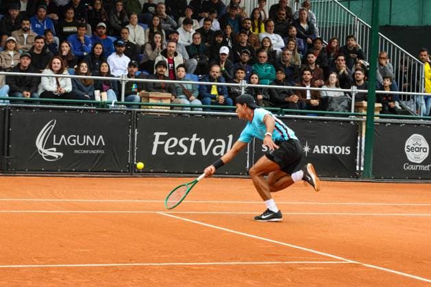 RECORD DATE NOT STATED Boscardin Dias (BRA) vs. Miguel (BRA) at the ATP, Tennis Herren Challenger Curitiba Curitiba (PR), 02 10 2026 - ATP Challenger Curitiba Boscardin Dias Miguel - Tennis player Guto Miguel (BRA) against Pedro Boscardin Dias (BRA) in the quarterfinals of the ATP Challenger Curitiba, at the Graciosa Country Club on the afternoon of Friday, October 2, 2026.(Foto: Edson De Souza Thenews2 imago images) SPO  Copyright: xEdsonxDexSouzax