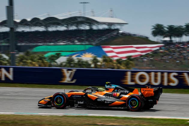 F1 - BAHRAIN GRAND PRIX IN MALAYSIA 2026 01 NORRIS Lando (gbr), McLaren F1 Team MCL40, action during the 2026 Formula 1 Bahrain Grand Prix in Malaysia, 16th round of the 2026 Formula One World Championship, WM, Weltmeisterschaft from October 2 to 4, 2026 on the Sepang International Circuit, in Sepang, Malaysia - SepangMalaysia  Copyright: xEricxAlonsox