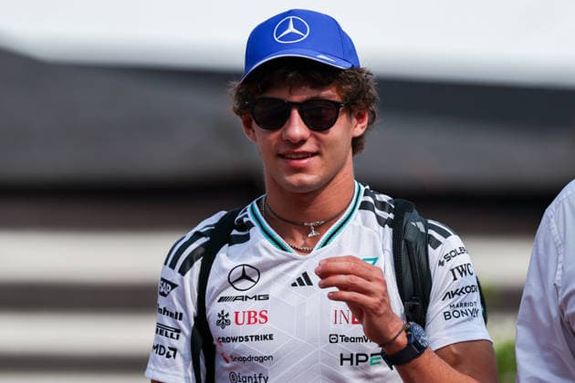 KUALA LUMPUR, MALAYSIA - OCTOBER 03: Andrea Kimi Antonelli of Italy and Mercedes-AMG PETRONAS F1 Team arrives on Saturday prior to Final Practice & Qualifying ahead of the FIA Formula 1 Grand Prix of Bahrain in Malaysia at the Sepang Circuit on October 03, 2026 in Kuala Lumpur, Malaysia. (Photo by Qian Jun SPP-Paddocker) Copyright: xQianxJun SPP-Paddockerx Sportspressphoto_SPR244364