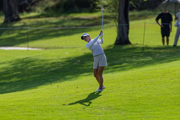 October 2, 2026, Honolulu, Hawaii, USA: LYDIA KO makes an approach shot from the 10th fairway during Round 2 of the 2026 Lotte Championship at Hoakalei Country Club, Ewa Beach, Hawaii, USA. Honolulu USA - ZUMAm310 20261002_zsp_m310_017 Copyright: xElliotxMilesx