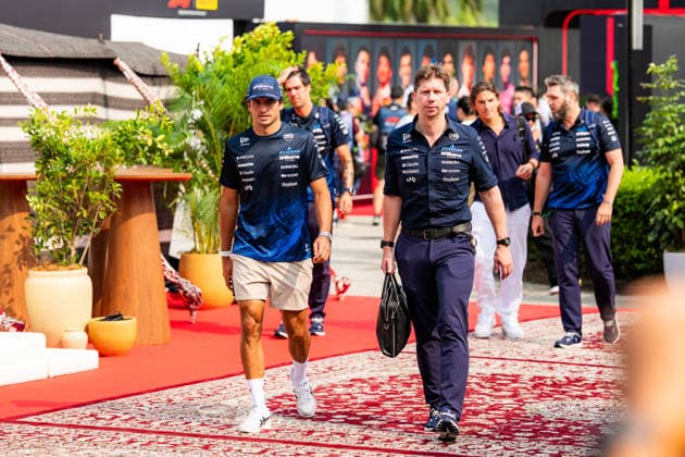 2026 Formula 1 Gulf Air Bahrain Grand Prix - Malaysia Carlos Sainz 55 of Atlassian Williams F1 Team and James Vowles, Team Principal of Atlassian Williams F1 Team, pose during the 2026 Formula 1 Gulf Air Bahrain Grand Prix in Sepang, Malaysia on October 3, 2026. Photo by Antoine Lapeyre Reveries Agency ABACAPRESS.COM Kuala Lumpur Malaysia  Copyright: xAntoinexLapeyre ReveriesxAgency ABACAx