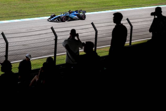 F1 - BAHRAIN GRAND PRIX IN MALAYSIA 2026 23 ALBON Alexander (tha), Williams F1 Team FW48, action during the 2026 Formula 1 Bahrain Grand Prix in Malaysia, 16th round of the 2026 Formula One World Championship, WM, Weltmeisterschaft from October 2 to 4, 2026 on the Sepang International Circuit, in Sepang, Malaysia - SepangMalaysia  Copyright: xALBERTOxVIMERCATIx