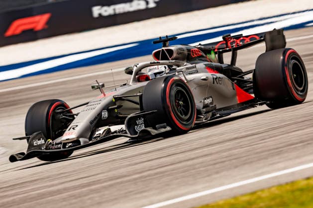 RECORD DATE NOT STATED 3rd October 2026; Sepang IC, Kuala Lumpur, Malaysia; Formula 1, Bahrain Grand Prix, Qualifying Day; Nico Hulkenberg (27) of Germany and Audi Revolut F1 Team during Free Practice 3 at the Bahrain Grand Prix StephenxBlackberry
