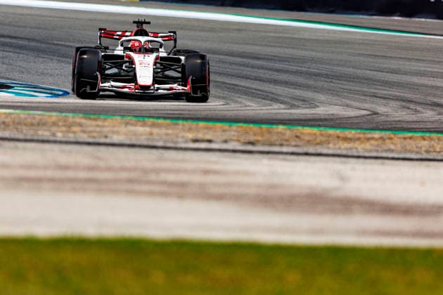 RECORD DATE NOT STATED 3rd October 2026; Sepang IC, Kuala Lumpur, Malaysia; Formula 1, Bahrain Grand Prix, Qualifying Day; Esteban Ocon (31) of France and TGR Haas F1 Team during Free Practice 3 at the Bahrain Grand Prix StephenxBlackberry