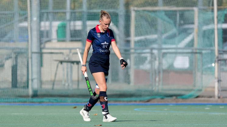 Alessa Volkert (BHC, 7, Kapitänin), Spielerin, Spielerinnen vom Berliner HC, enttäuscht schauend, Enttäuschung, Frustration, disappointed, pessimistisch, nach dem Gegentor zum 1:0, Action, Aktion, Spielszene, 03.10.2026, Mannheim (Deutschland), Hockey, 1. Bundesliga, Damen, Mannheimer HC - Berliner HC