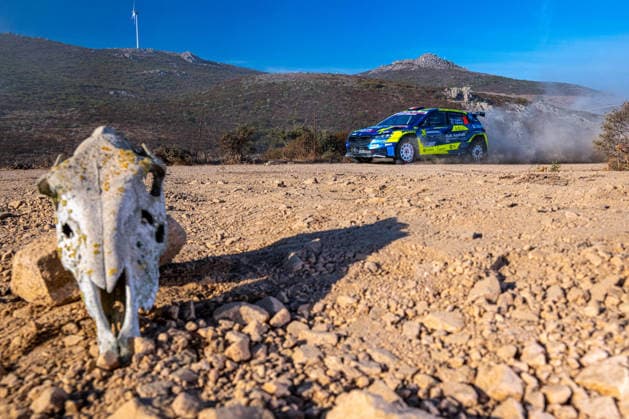 FIA WRC, Motorsport Rallye, WM 2026: Rally Italia Sardegna - Day 3 Roberto Dapra (ITA) and Luca Guglielmetti (ITA) on a Skoda Fabia RS Rally2 in action during the FIA WRC RALLY ITALIA SARDEGNA in Alghero, Italy on 1-4 October, 2026. Alghero Sardinia Italy  Copyright: xFedericoxManonix originalFilename:manoni-rallyita261003_npKj9.jpg