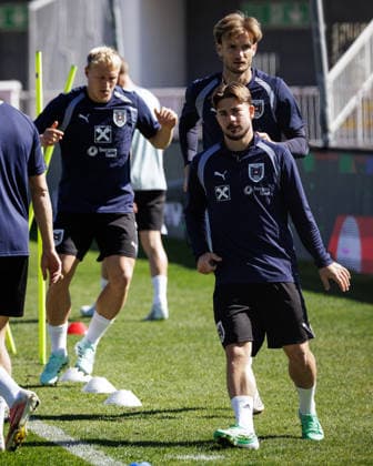 SOCCER - NL, KOS vs AUT PRISTINA,KOSOVO,03.OCT.26 - SOCCER - UEFA Nations League, OEFB international match, Länderspiel, Nationalmannschaft Kosovo vs Austria, preview, training team AUT. Image shows Xaver Schlager, Stefan Posch and Romano Schmid (AUT).  GEPAxpictures xArminxRauthner