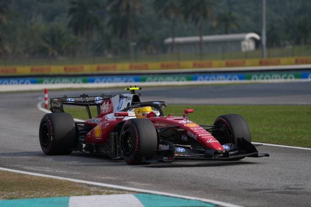 October 3, 2026, Kuala Lumpur, Malaysia: Lewis Hamilton (GBR) (Scuderia Ferrari HP) during qualifying of the Formula 1 Bahrain Grand Prix In Malaysia 2026 at the Sepang International Circuit. Kuala Lumpur Malaysia - ZUMAs197 20261003_aaa_s197_010 Copyright: xLucaxMartinix
