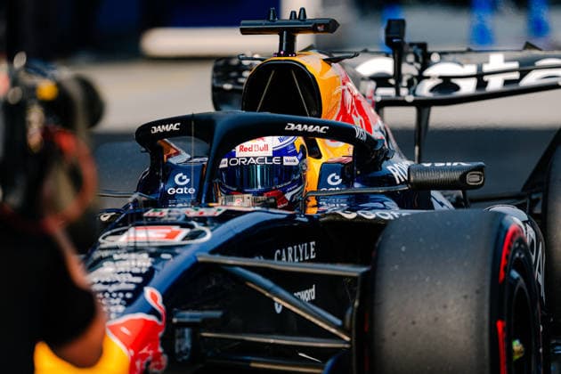 2026 Malaysian GP - Sepang Circuit - Pilots MAX VERSTAPPEN (NED) of Oracle Red Bull Racing Qualifying Parc Ferme on Saturday during the 2026 Formula 1 Gulf Air Bahrain Grand Prix in Malaysia at Sepang International Circuit on October 3, 2026. Photo by Tan Jun Da ABACAPRESS.COM Kuala Lumpur Malaysia  Copyright: xJunxDaxTan ABACAx