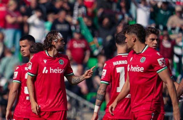 Deutschland: Fussball Testspiel Vereine 2026 2027, Freundschaftsspiel - Hannover 96 vs SC Verl - Heinz von Heiden Arena (Hannover): Geste, Gestik, Emotion Kolja Oudenne (Hannover 96, 29) Hannover Copyright: xAymanxAlahmedx