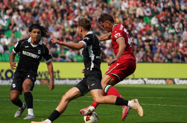 Deutschland: Fussball Testspiel Vereine 2026 2027, Freundschaftsspiel - Hannover 96 vs SC Verl - Heinz von Heiden Arena (Hannover): Torchance Benedikt Pichler (Hannover 96, 11) Copyright: xAymanxAlahmedx
