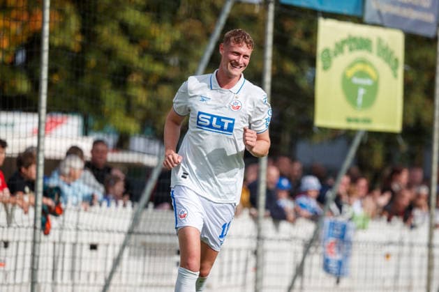 Torjubel 0:1 Torschpütze Emil Frost Holten (Rostock) ; GER, SV Gützkow vs. FC Hansa Rostock, Fußball, Männer, 3.Runde, Lübzer Pils Landespokal,, Spielzeit 2026 2027, 03.10.2026 Gützkow Stadion Gützkow Mecklenburg - Vorpommern Deutschland