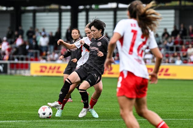 Fußball I Frauen I Saison 2026-2027 I Bundesliga I 6. Spieltag I RB Leipzig - 1. FSV Mainz 05 I 03.10.2026 Emilia Asgeirsdottir (8, Rasenballsport Leipzig), Yurina Imai (14, 1. FSV Mainz 05) Leipzig RB Trainingszentrum, Cottaweg 7 Sachsen Deutschland Copyright: xLobeca InesxHähnelx