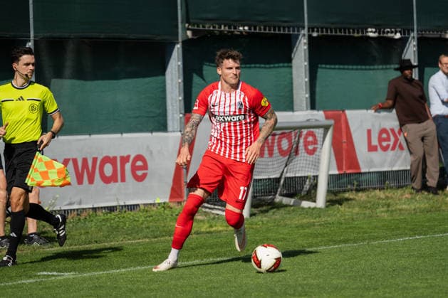 03.10.2026, xjyhynx, Fussball Testspiel, SC Freiburg - FC Luzern, v.l. Lukas Kübler (17, SC Freiburg) Freiburg