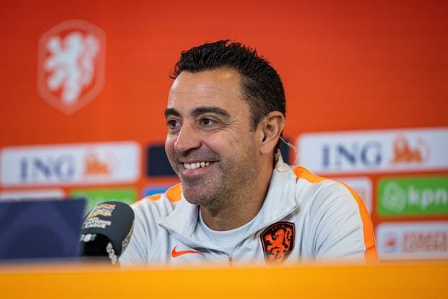 ZEIST - National coach Xavi Hernandez during a press conference, PK, Pressekonferenz at the KNVB Campus in preparation for the Nations League match against Serbia. SONNY LENSEN ANP xVIxANPxSportx xxANPxIVx 571380190 originalFilename: 571380190.jpg
