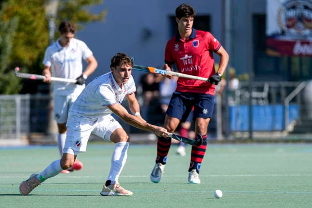 v.li.: Marc Bolto (MHC, 17), Theo Belhustede (BHC, 22), Aktion, Action, Spielszene, 03.10.2026, Mannheim (Deutschland), Hockey, 1. Bundesliga, Herren, Mannheimer HC - Berliner HC