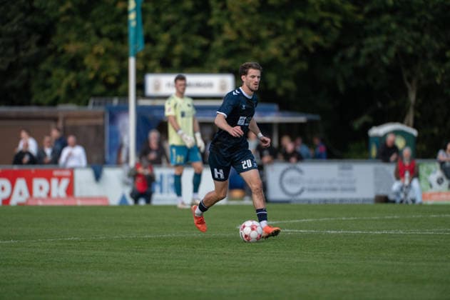 03.10.2026, GER, Fussball, Regionalliga Nord, 12.Spieltag, Saison 2026 2027, Flensburg, Manfred-Werner-Stadion, SC Weiche Flensburg vs VfB Oldenburg, Marc SCHRÖDER SCHROEDER ( VfB Oldenburg 20) Flensburg Manfred-Werner-Stadion Schleswig-Holstein Deutschland Copyright: xnordphotoxGmbHx xRojahnx