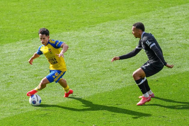 Niederlande: Fussball, Internationales Freundschaftsspiel, Länderspielpause, 3. Liga, Eredivisie, Saison 2026-2027, Kooi Stadion - Leeuwarden (Niederlande), Samstag, 03.10.2026, SC Cambuur Leeuwarden vs SV Meppen: Ilyes Hamache (SC Cambuur Leeuwarden, 11) Copyright: xMichelxWittex