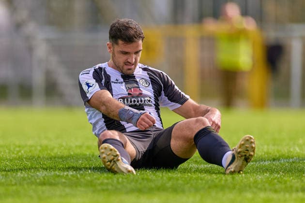 Michael Kleinschrodt (VfR Aalen, 09) am Boden GER, VfR Aalen vs. FSV Frankfurt, Fussball, Regionalliga Suedwest - Herren, 10. Spieltag, Spielzeit 2026 2027, 03.10.2026 GER, VfR Aalen vs. FSV Frankfurt, Fussball, Regionalliga Suedwest - Herren, 10. Spieltag, Spielzeit 2026 2027, 03.10.2026 Aalen Copyright: xEibner-Pressefoto GeraldxOelze-dexStoppanyx EP_ODS