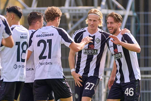 Torjubel der Aalener, Gianluca Gaudino (VfR Aalen, 46) ueber sein Tor, Treffer zur 1:0 Fuehrung fuer Aalen, Vico Meien (VfR Aalen, 27) gratuliert GER, VfR Aalen vs. FSV Frankfurt, Fussball, Regionalliga Suedwest - Herren, 10. Spieltag, Spielzeit 2026 2027, 03.10.2026 GER, VfR Aalen vs. FSV Frankfurt, Fussball, Regionalliga Suedwest - Herren, 10. Spieltag, Spielzeit 2026 2027, 03.10.2026 Aalen Copyright: xEibner-Pressefoto GeraldxOelze-dexStoppanyx EP_ODS