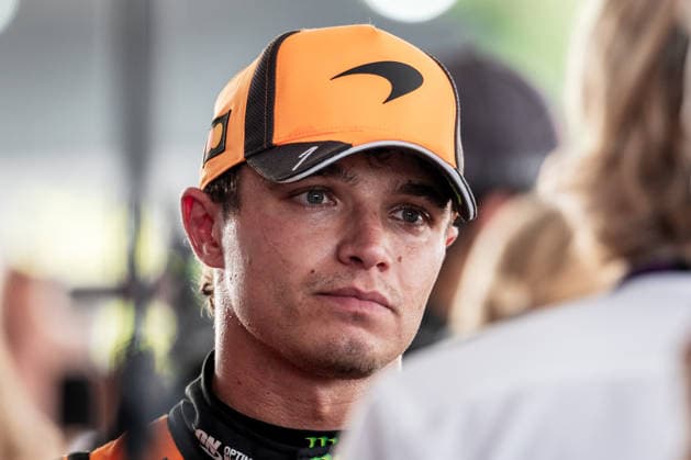 2026 Formula One Bahrain Grand Prix Sepang Circuit, Kuala Lumpur, Malaysia. 3.October.2026; Lando Norris of Great Britain and McLaren Mastercard F1 Team during Formula One Bahrain Grand Prix Kuala Lumpur Sepang Circuit Malaysia Copyright: xJayxHiranox