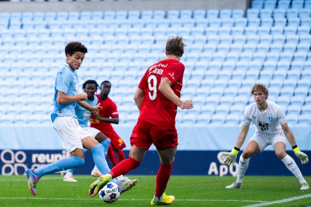 261003 Leon da Silva of Malmö FF during the Friendly match between Malmö FF and FC Nordsjälland on October 3, 2026 in Malmö. Photo: Avdo Bilkanovic BILDBYRAN COP 115 AB0391 fotboll football soccer fotball träningsmatch friendly match malmö ff fc nordsjälland bbeng Copyright: AVDOxBILKANOVIC BB261003AB057