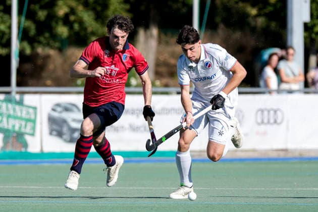 v.li.: Frederik Gohlke (BHC, 11), Agus Bonnano (MHC, 8), Zweikampf, Spielszene, Duell, duel, tackle, tackling, Dynamik, Action, Aktion, 03.10.2026, Mannheim (Deutschland), Hockey, 1. Bundesliga, Herren, Mannheimer HC - Berliner HC