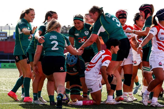 Women s International Test Match, Virgin Media Park, Cork 3 10 2026 Ireland vs Japan Ireland s BÃ BÃ ibhinn Parsons, Emily Lane, Erin King, Aoife Dalton and Eilis Cahill celebrate after Brittany Hogan scores her side s second try 3 10 2026  Copyright: xx BB2_0054
