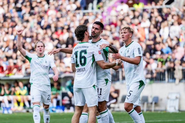 Deutschland: Fußball 2. Bundesliga, 1. Bundesliga, Freundschaftsspiel Saison 2026 27, FC St. Pauli vs Borussia Moenchengladbach Millerntor-Stadion (Hamburg St. Pauli): 1:0 für Borussia Moenchengladbach durch Tim Kleindienst (Borussia Moenchengladbach, 11), Jubel, Emotion Copyright: xStefanxTrochax