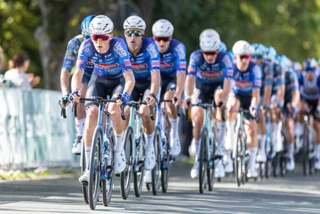 Radsport UCI ProSeries Men Elite 20. Sparkassen Münsterland Giro am 03.10.2026 Das Peloton am Coesfelder Berg Siebe Roesems (Alpecin-Premier Tech)