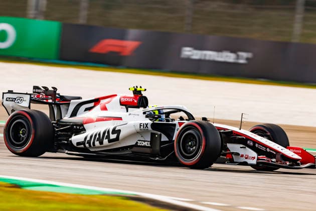 RECORD DATE NOT STATED 3rd October 2026; Sepang IC, Kuala Lumpur, Malaysia; Formula 1, Bahrain Grand Prix, Qualifying Day; Oliver Bearman (87) of Great Britain and TGR Haas F1 Team during qualifying at the Bahrain Grand Prix StephenxBlackberry
