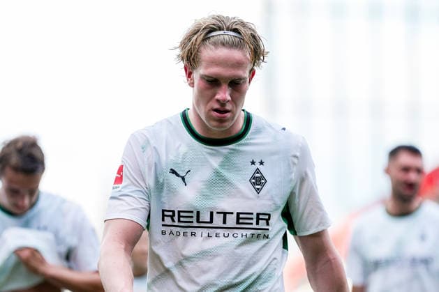 Deutschland: Fußball 2. Bundesliga, 1. Bundesliga, Freundschaftsspiel Saison 2026 27, FC St. Pauli vs Borussia Moenchengladbach Millerntor-Stadion (Hamburg St. Pauli): David Herold (Borussia Moenchengladbach, 20) Copyright: xStefanxTrochax
