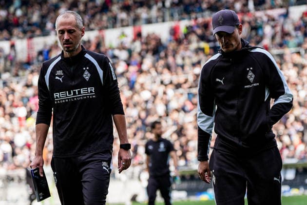 Deutschland: Fußball 2. Bundesliga, 1. Bundesliga, Freundschaftsspiel Saison 2026 27, FC St. Pauli vs Borussia Moenchengladbach Millerntor-Stadion (Hamburg St. Pauli): Alexander Blessin (Borussia Moenchengladbach, Trainer), Jan-Moritz Lichte (Borussia Moenchengladbach, Co-Trainer) Copyright: xStefanxTrochax