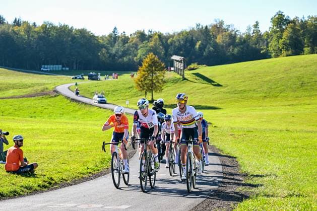 Switzerland s Marlen Reusser and Netherlands Demi Vollering are pictured in action during the elite women Road Race race (130 km) at the cycling UEC Road European Championships, in Ljubljana, Slovenia Saturday 3 October 2026. The UEC Road European Championships are taking place from 02 to 07 October in Ljubljana, Slovenia. DAVIDxPINTENS  x188619762x