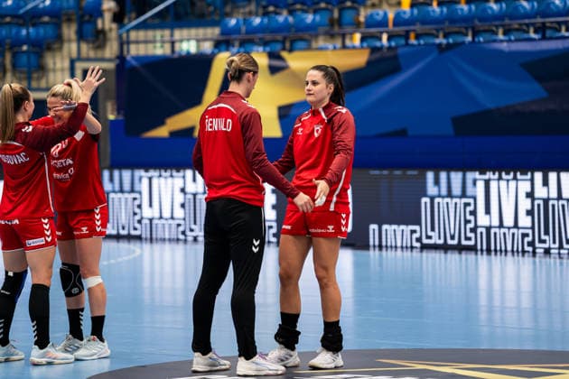 HSG Blomberg-Lippe (GER) vs. HC Podravka (CRO), Handball, EHF Champions League Women, Gruppenphase, 3.10.2026, Saision 2026 2027, Lemgo Die Spielerinnen von HC Podravka (CRO) beim Aufwaermen Lemgo Phoenix Contact Arena Deutschland
