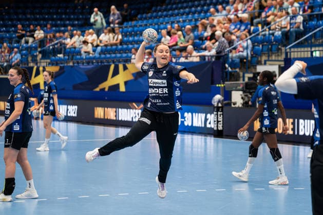 HSG Blomberg-Lippe (GER) vs. HC Podravka (CRO), Handball, EHF Champions League Women, Gruppenphase, 3.10.2026, Saision 2026 2027, Lemgo Maxi Muehlner (HSG Blomberg-Lippe, 10) im Torwurf beim Aufwaermen Lemgo Phoenix Contact Arena Deutschland