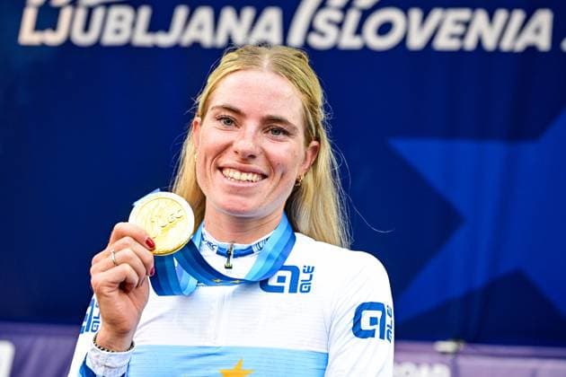 Netherlands Demi Vollering , winner of the gold medal pictured on the podium of the elite women Road Race race (130 km) at the cycling UEC Road European Championships, in Ljubljana, Slovenia Saturday 3 October 2026. The UEC Road European Championships are taking place from 02 to 07 October in Ljubljana, Slovenia. DAVIDxPINTENS  x188627308x