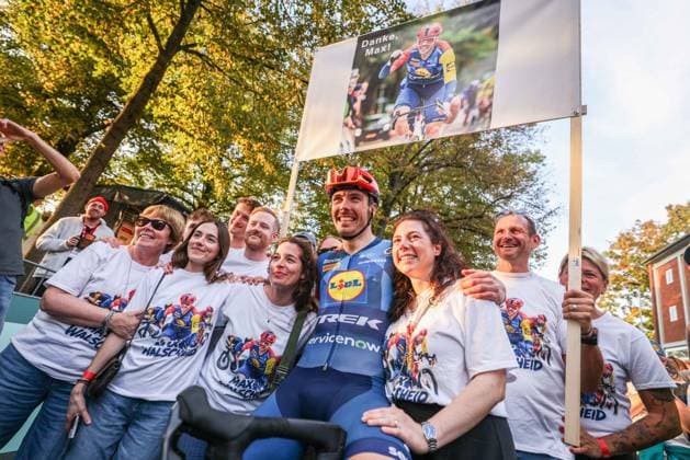 Radsport UCI ProSeries Men Elite 20. Sparkassen Münsterland Giro am 03.10.2026 Maximilian Max Richard Walscheid (Lidl-Trek) wird verabschiedet